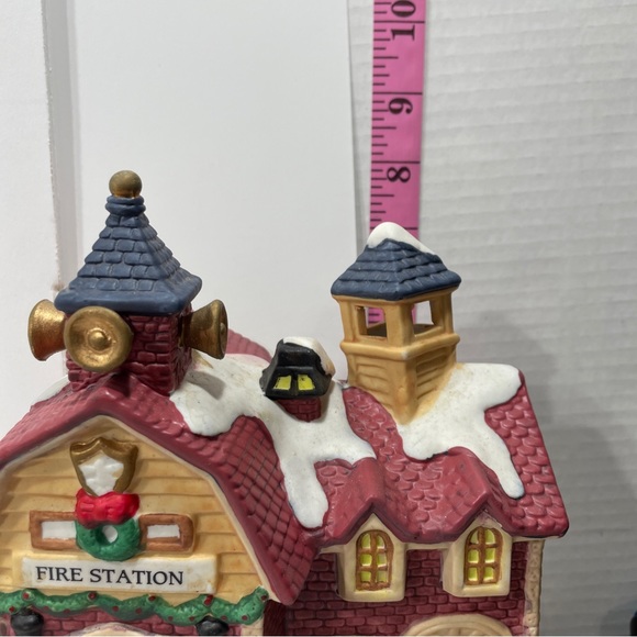 #4 Fire Station Village House Interior Scene Treasury Thrift Drug & JC Penny Inc - Picture 8 of 13